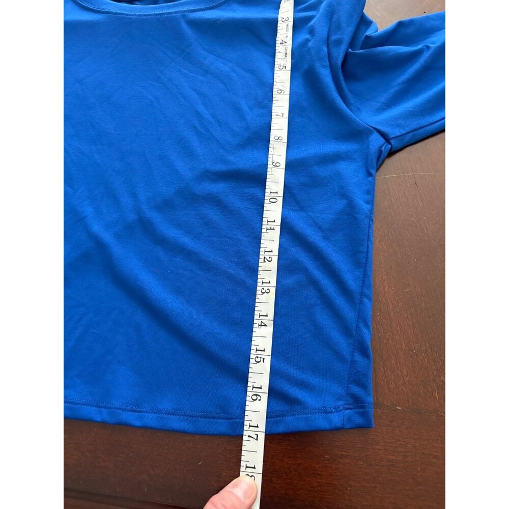 Born Primitive NWT Cross Back Long Sleeve Crop Training Top Blue Size Medium - Picture 8 of 8